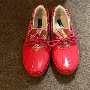 Sperry Women’s Duck boot size 9- hot pink